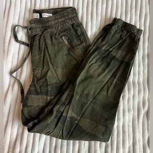 Hollister Ultra High-rise Joggers